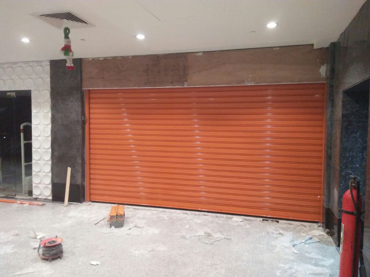 ابواب الجراجات و أبواب المحلات